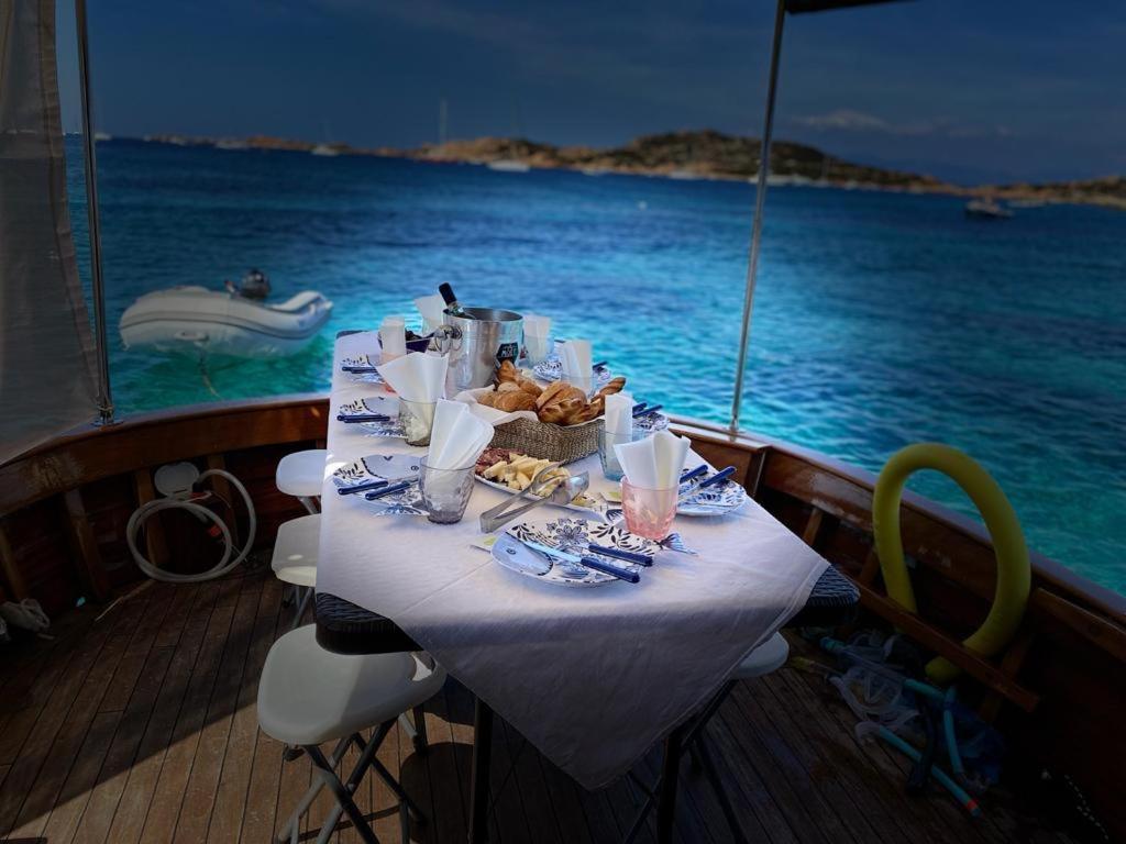 Hotel Casa Ilva à La Maddalena  Extérieur photo